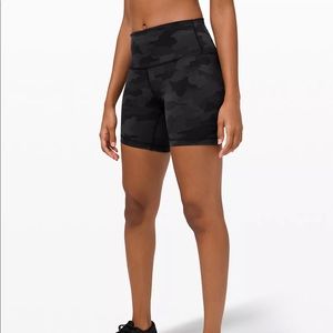 Lululemon Wunder Under 6” Shorts